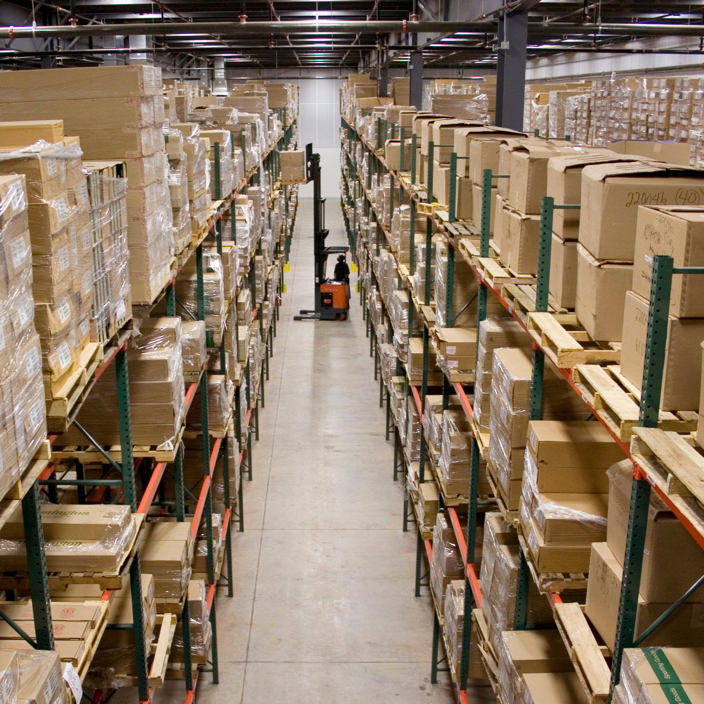 Importing. Warehousing. eCommerce Shipping? We can help.